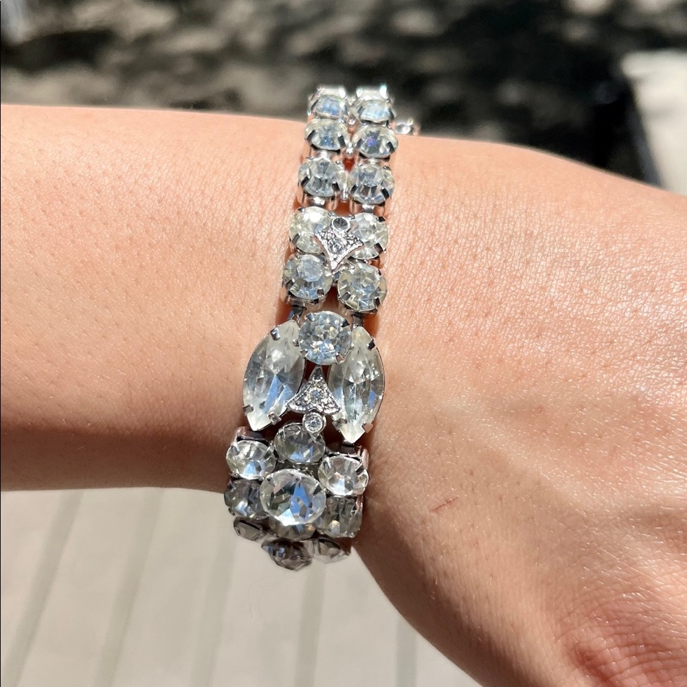 VINTAGE EISENBERG SILVER ICE CRYSTAL RHINESTONE BRACELET - Picture 2 of 8